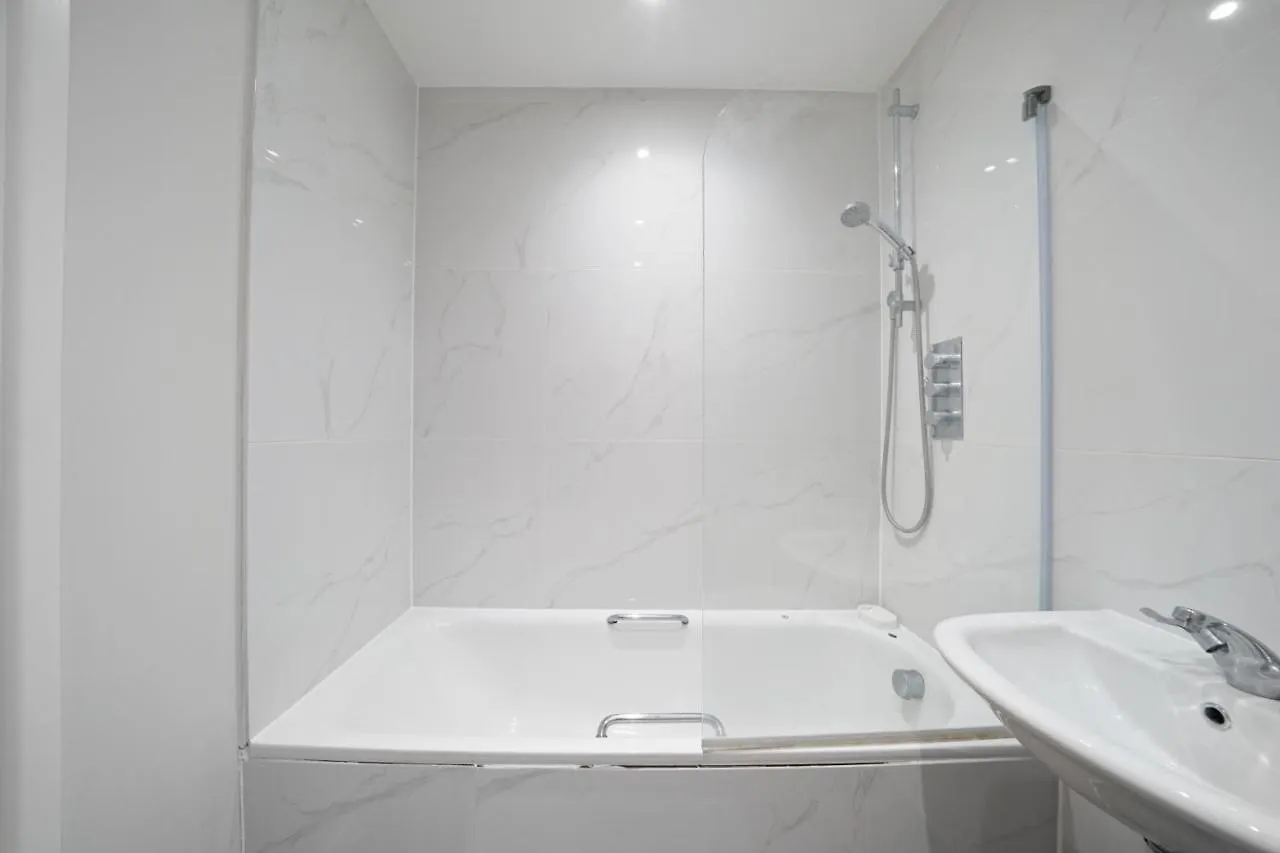 Amisha Modern Deluxe City 2 Bed Apartment By Tower Bridge London 0*,  United Kingdom